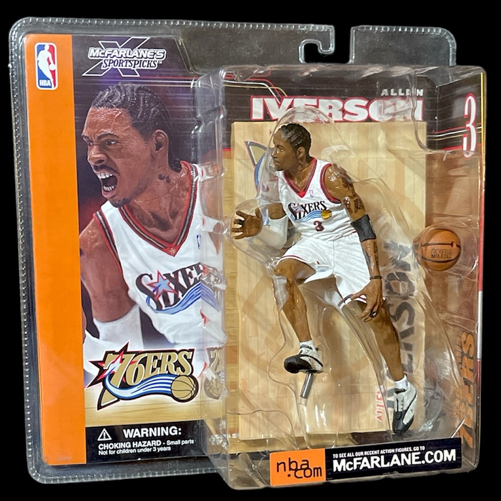 2002 McFarlane NBA Series 1 ALLEN IVERSON Closed Mouth Philadelphia 76ers Figure